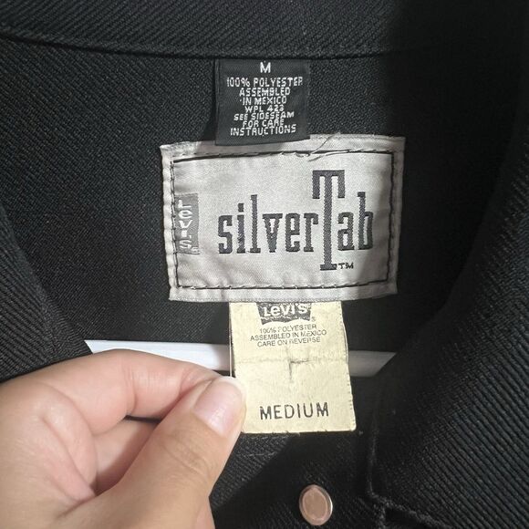 Levi’s Silver Tab Women Button Crop Trucker Jacket Black Medium Polyester - Picture 4 of 5